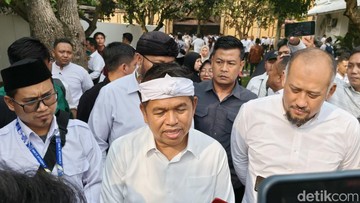 Gubernur Jabar Dedi Mulyadi (Foto: Rifat Alhamidi/detikJabar).