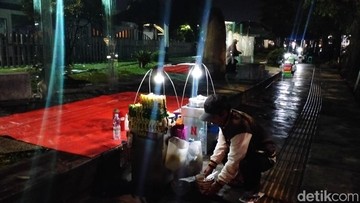 Ilustrasi pedagang cuanki di Bandung (Foto: Bima Bagaskara/detikJabar).