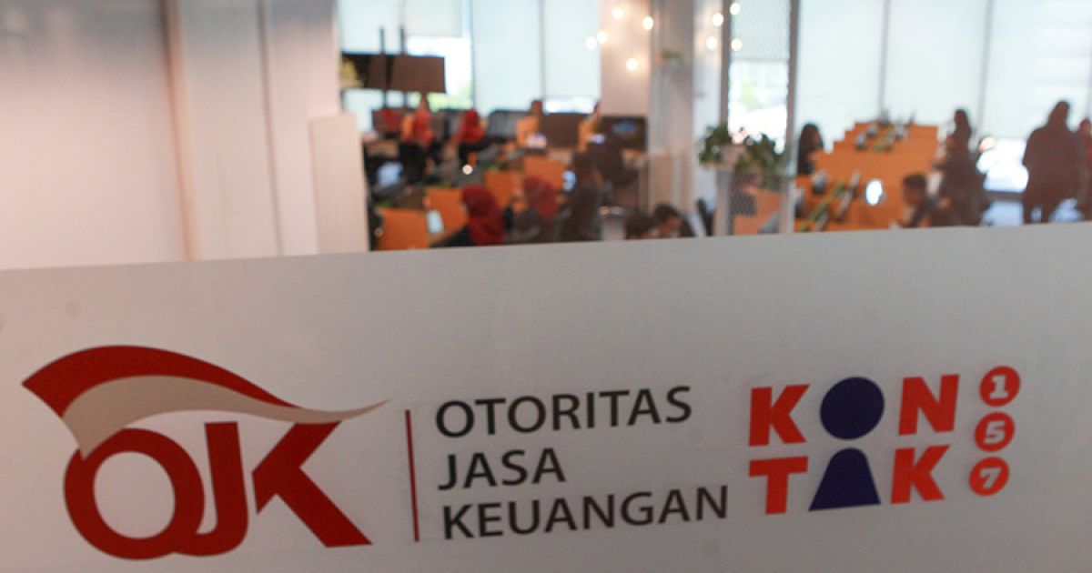 Suasana pelayanan kontak 157 Otoritas Jasa Keuangan (OJK) di Jakarta, beberapa waktu lalu. (Foto: Bloomberg Technoz/Andrean Kristianto)