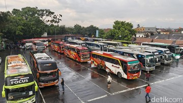 Terminal Cicaheum. (Foto: Rifat Alhamidi/detikJabar)