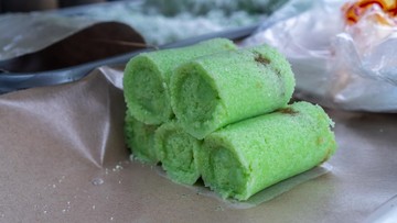 Kue Putu (Foto: Getty Images/iStockphoto/Poetra Dimatra)