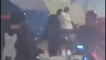 Viral penggerebekan pencuri HP asal Semarang di Padalarang (Foto: Istimewa).