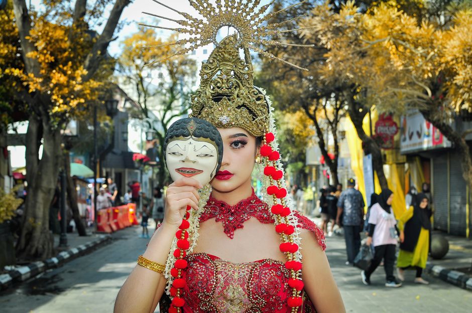 Navigasi Nasib: Membaca Peluang Karier dan Asmara Lewat Zodiak Hari Ini