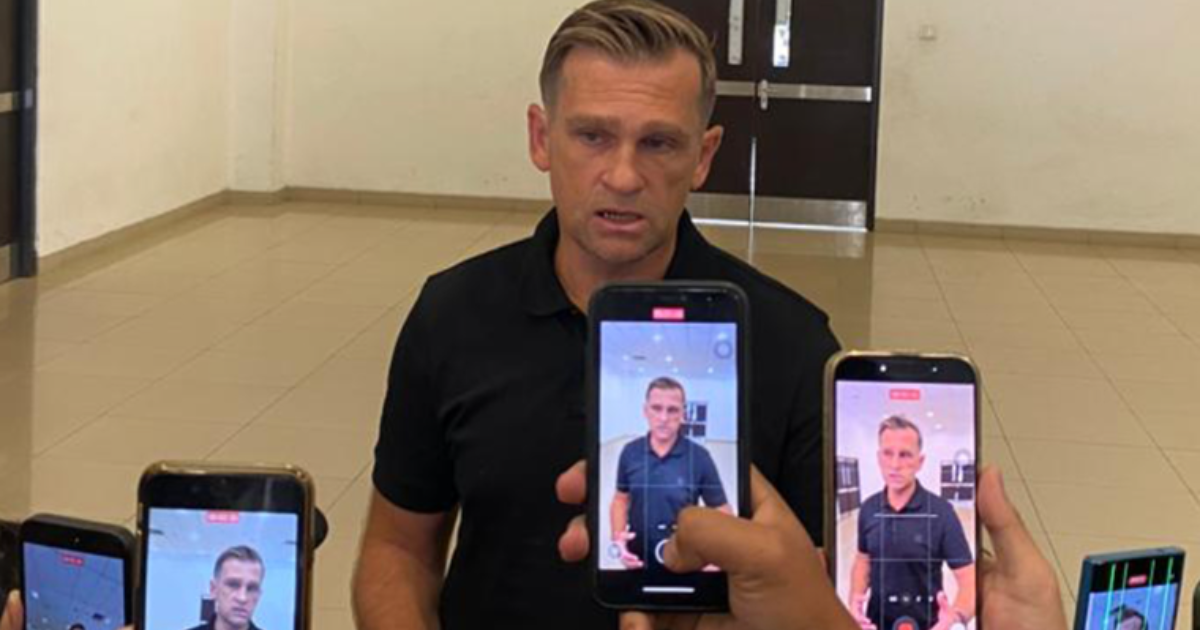 Igor Tolic tidak ingin mengusung target muluk-muluk pada ajang pramusim Piala Presiden 2026. 
/persib.co.id