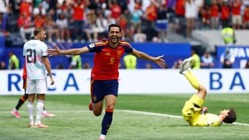 Mikel Merino kembali jadi pahlawan kemenangan Spanyol. (Foto: REUTERS/Kai Pfaffenbach)
