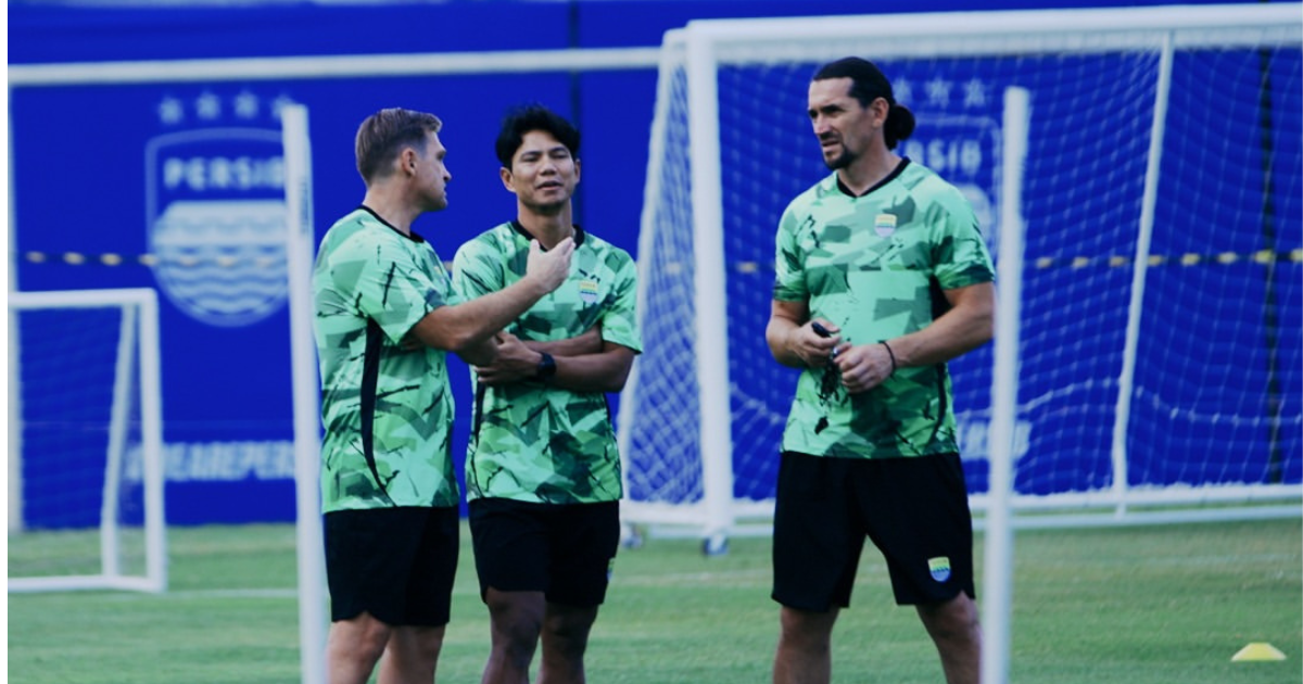 Persib Bandung mulai melakukan sesi latihan perdananya./Instagram @persib