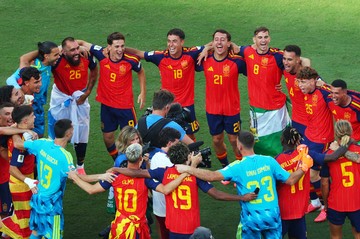 Timnas Spanyol (Foto: REUTERS/Mike Segar)