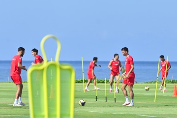 Timnas Indonesia mengikuti sesi latihan di Training Center Bali United, Pantai Purnama, Gianyar, Bali, Kamis (23/7/2026). (Foto: ANTARA FOTO/FIKRI YUSUF)
