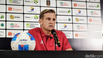 Pelatih Persib Igor Tolic (Foto: Bima Bagaskara/detikJabar)