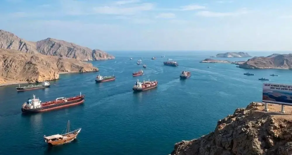 Urat Nadi Energi Global: Mengapa Selat Hormuz Selalu Menjadi Episentrum Konflik Dunia?