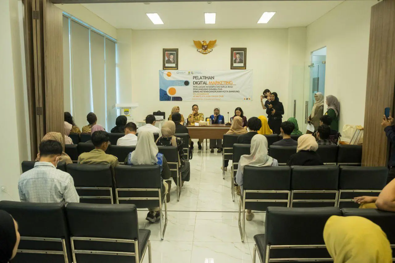 Pelatihan Digital Marketing Disnaker Kota Bandung Buka Peluang Usaha Disabilitas