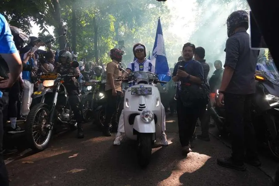 Persib Bandung Juara Tiga Kali Beruntun, Dedi Mulyadi Guyur Bonus Rp 1 Miliar
