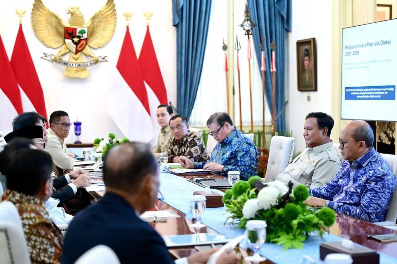 Presiden Prabowo Kumpulkan Tokoh Ekonomi Senior Bahas Strategi Hadapi Krisis Global