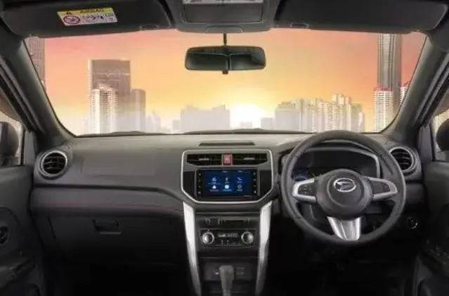 Bukan Warisan Jepang, Ini Alasan Tak Terduga Kenapa Setir Mobil di Indonesia Berada di Sebelah Kanan