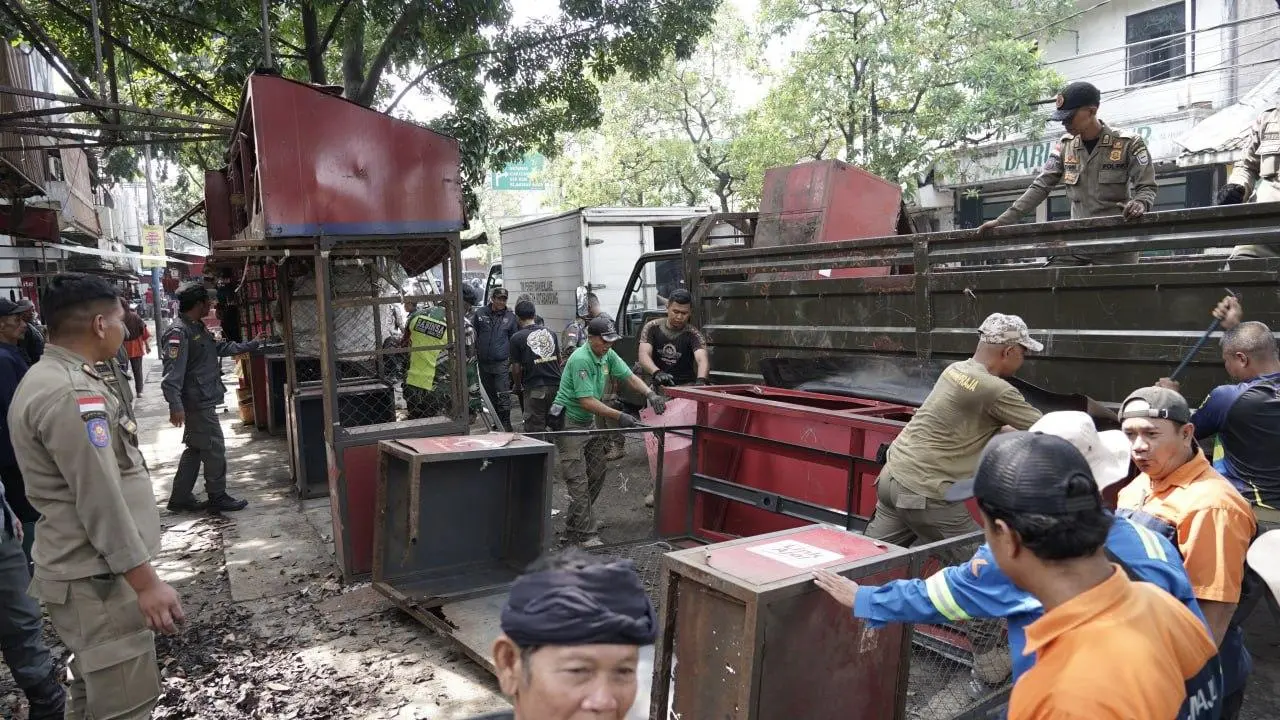 Wali Kota Farhan Pastikan Penataan PKL Cicadas Jalan Ahmad Yani Rampung