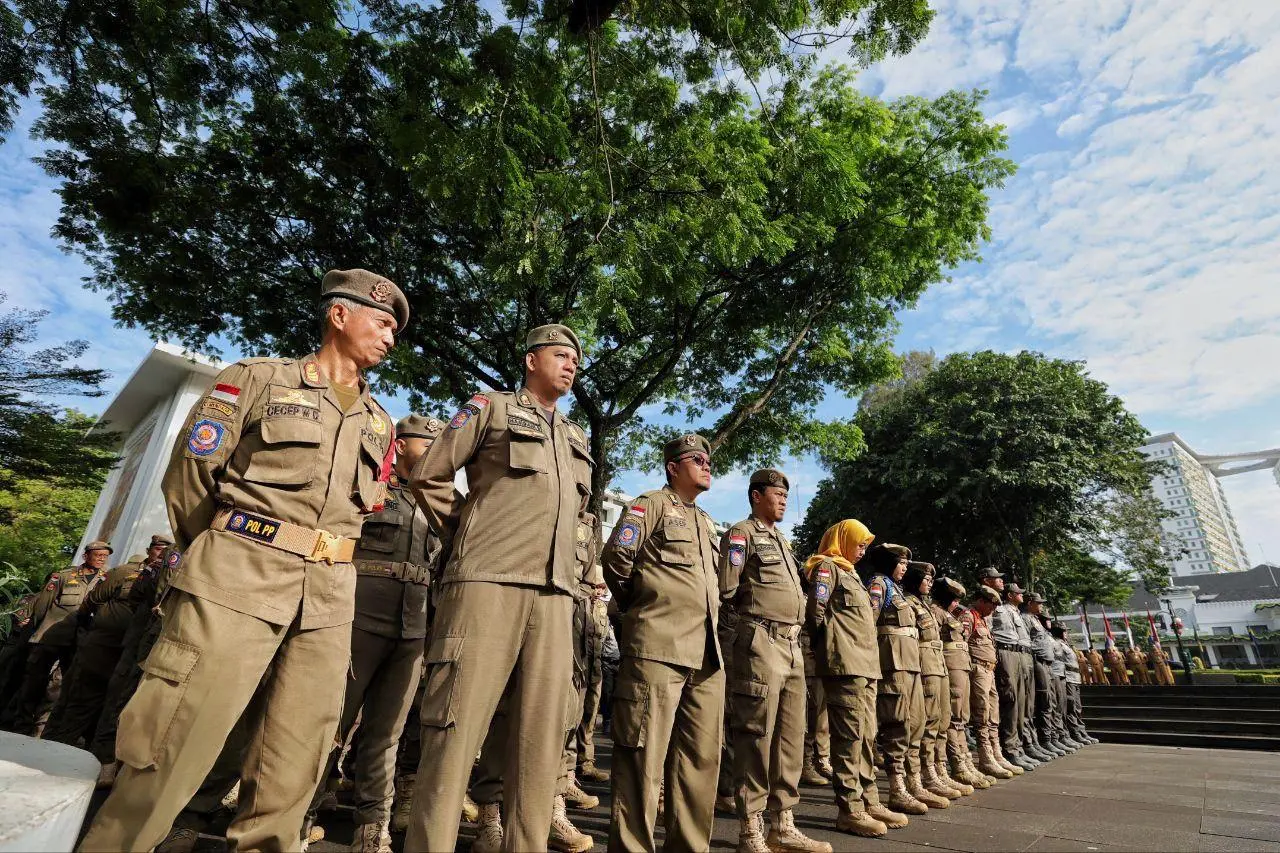 Satpol PP Bandung Perluas Penataan PKL di Kawasan Strategis, Termasuk Cicadas dan Monju