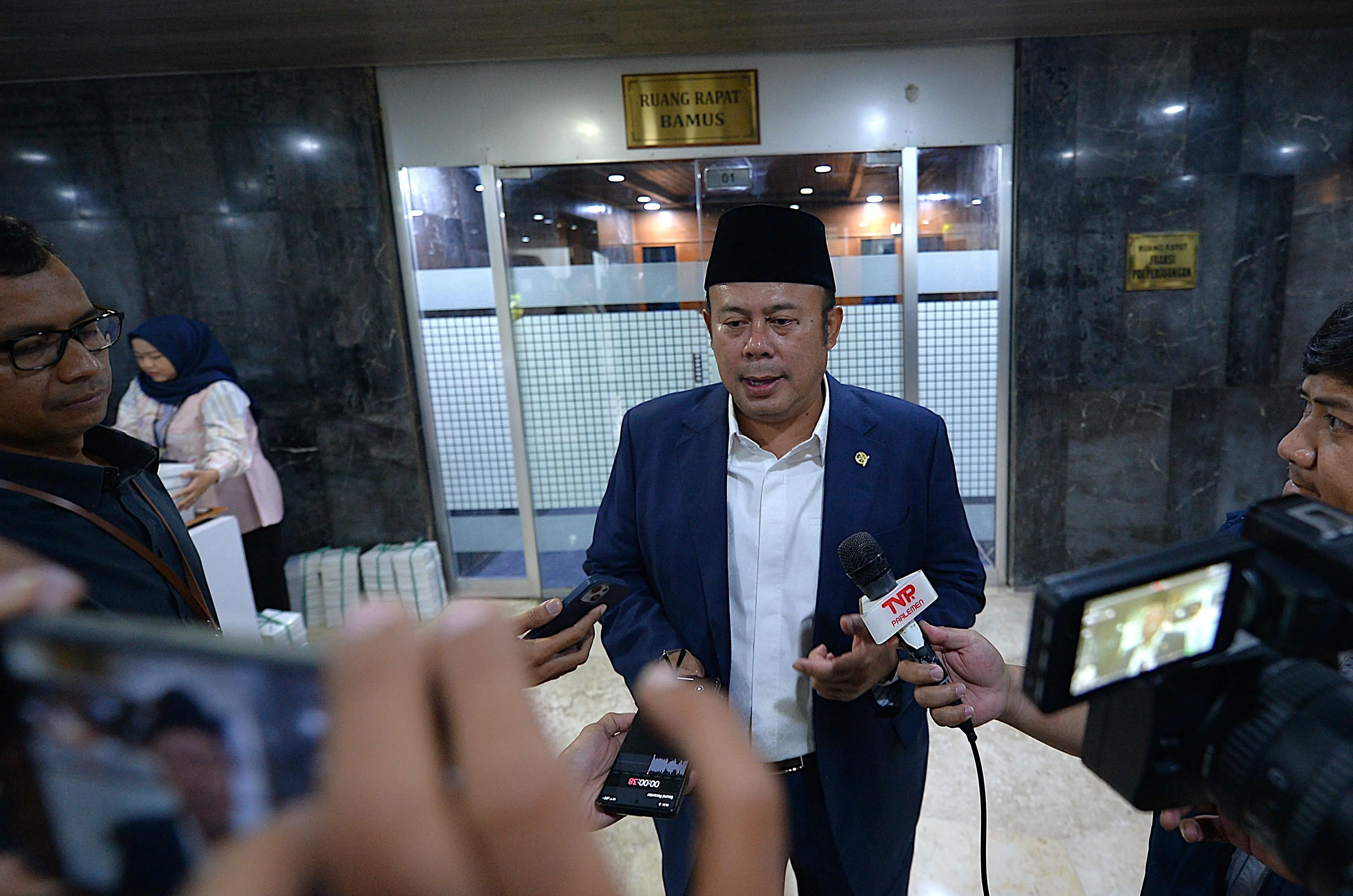 Cegah Haji Ilegal 2026, DPR RI Desak Imigrasi Perketat Pengawasan di Bandara