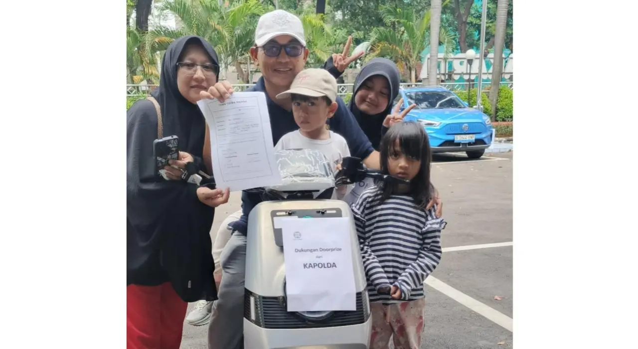 SMSI Meriahkan Fun Walk Hari Kebebasan Pers Sedunia yang Digelar Dewan Pers