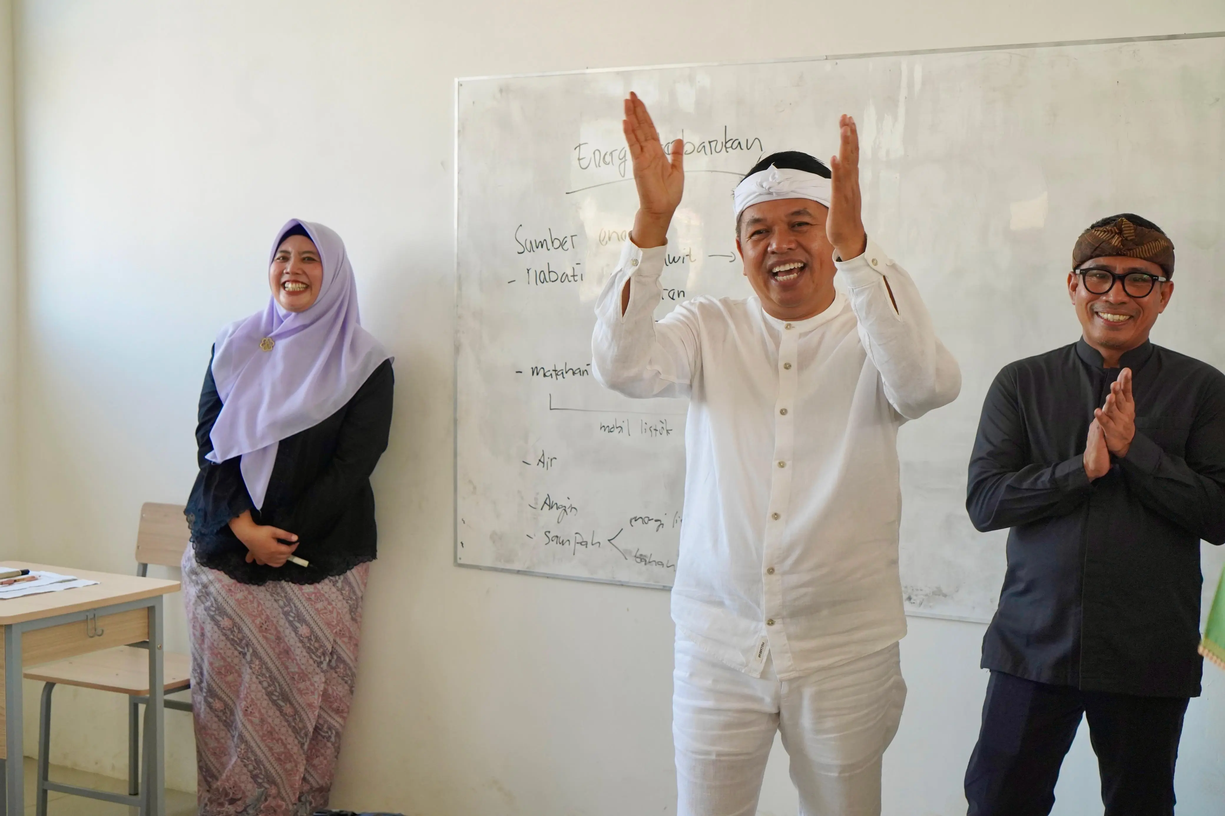 Respons Cepat Dedi Mulyadi Temui Korban Pemotongan Rambut Paksa di Garut