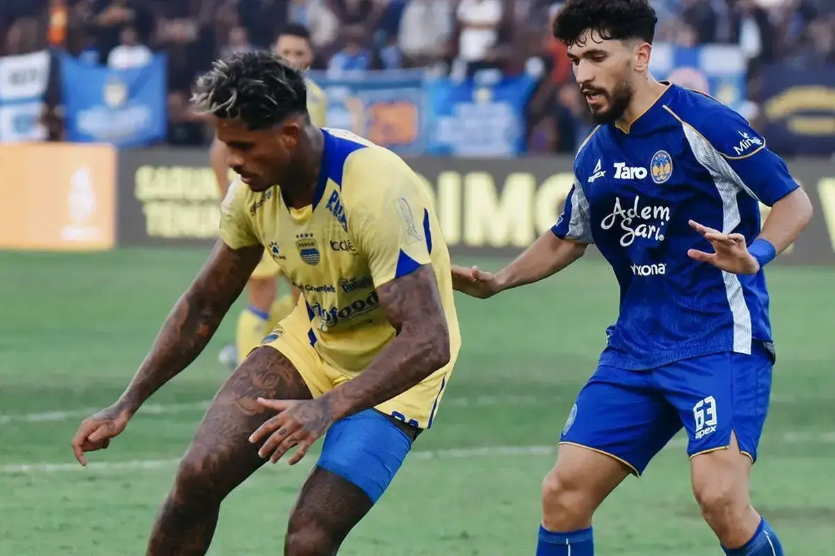 Drama VAR dan Gol Cepat Matricardi Warnai Kemenangan Tipis Persib Atas PSIM
