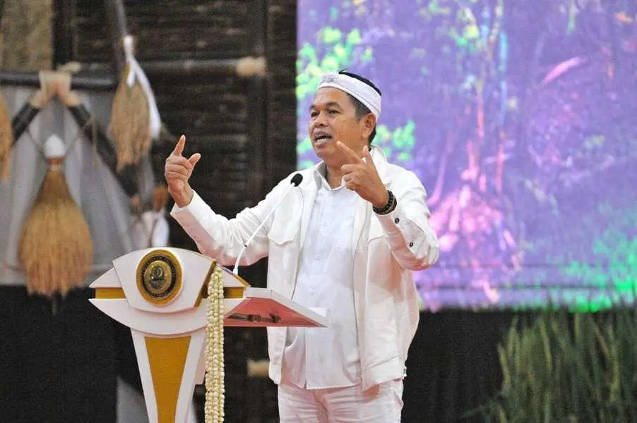 Gubernur Dedi Mulyadi Instruksikan Pembangunan Palang Pintu Kereta Api di Seluruh Jabar