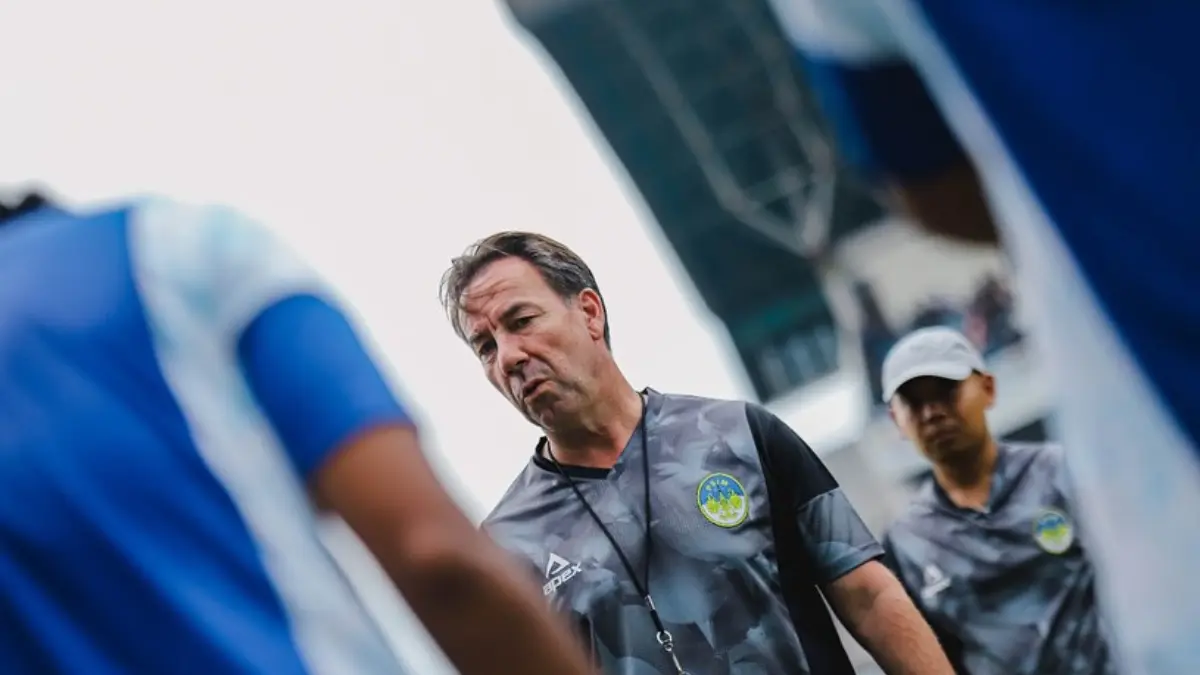 Hentikan Tren Positif Maung Bandung: Jean-Paul van Gastel Bocorkan Rahasia Redam Gempuran PERSIB
