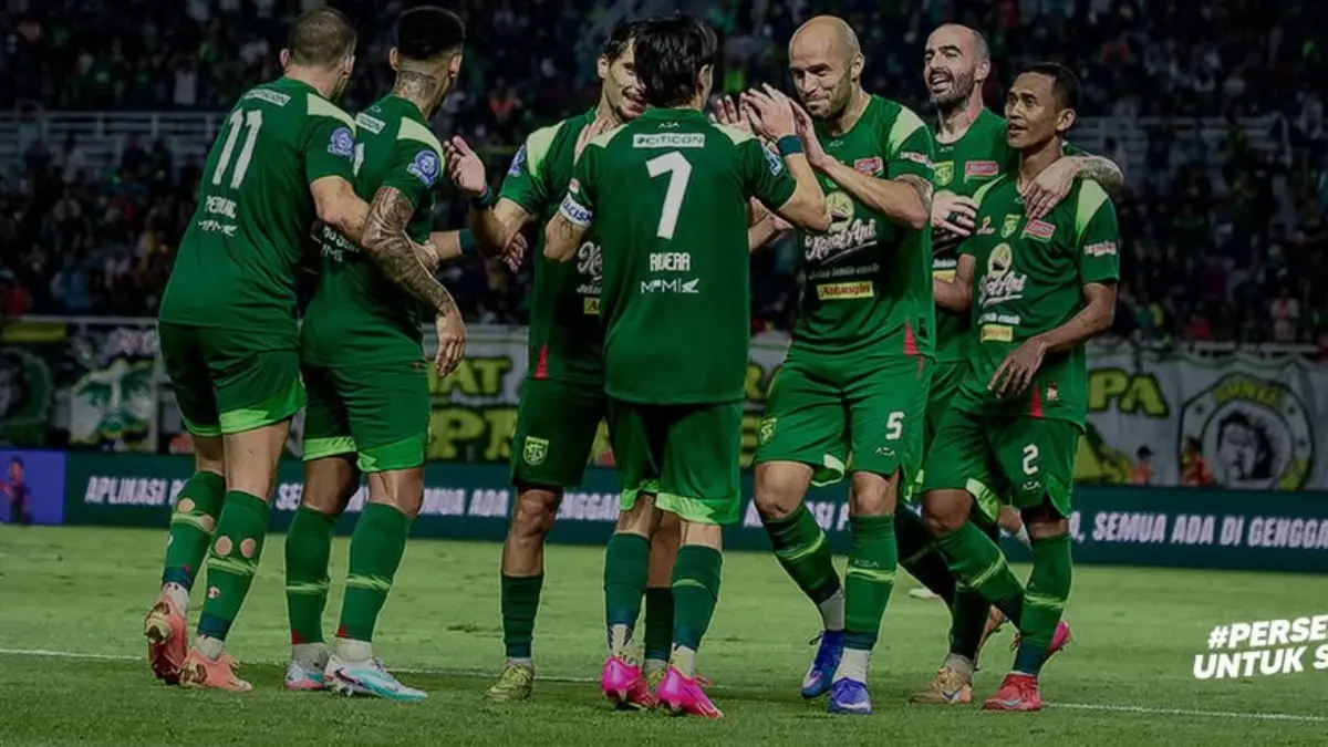 Posisi 5 Besar Makin Panas, Persebaya Siap Geser Malut United Jika Skenarion Melawan PSBS Biak Sukses