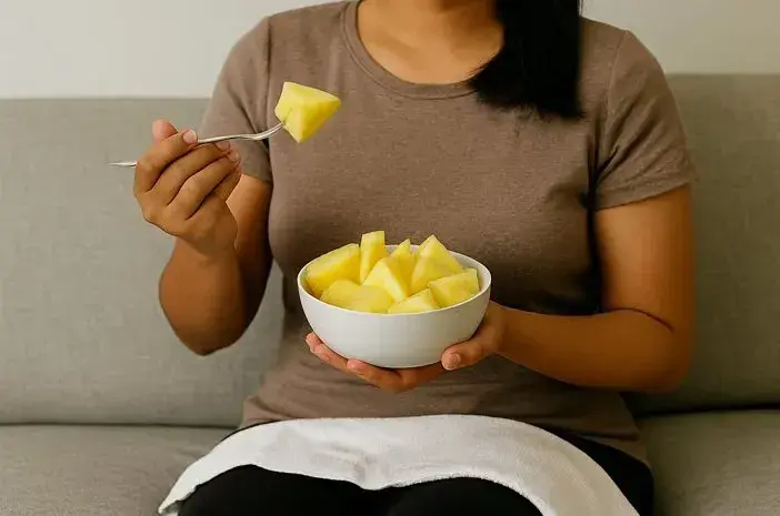 Hati-hati! Efek Samping Makan Nanas Berlebihan yang Perlu Anda Tahu