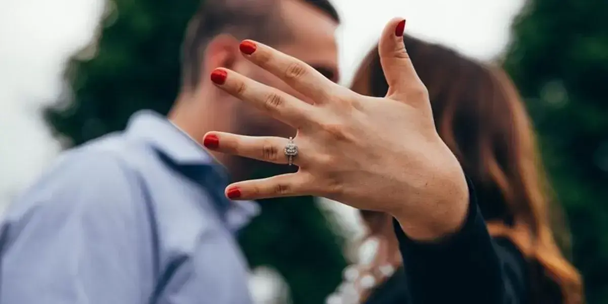Tips Menjaga Keharmonisan Hubungan di Bulan Mei Berdasarkan Weton Jodoh Anda