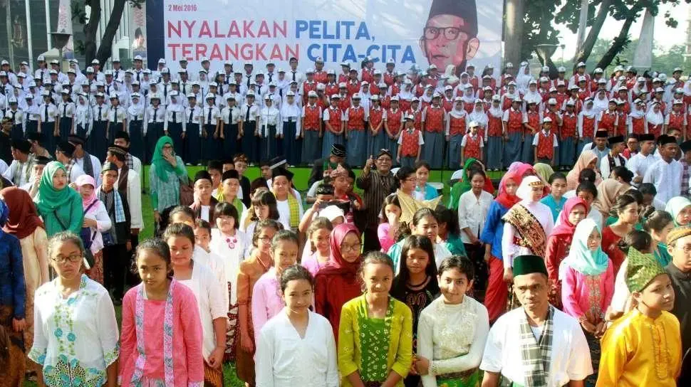 Bukan Cuma Upacara, Ini Daftar Lomba Seru di Sekolah untuk Memperingati Hardiknas 2026