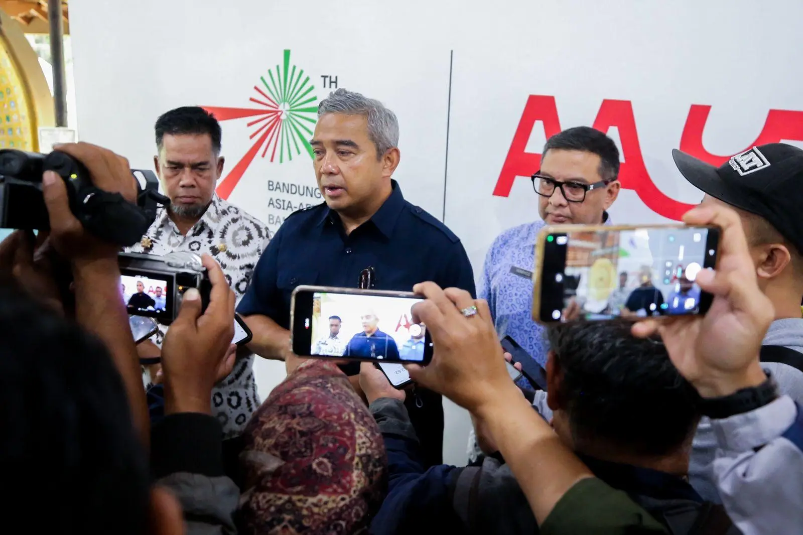 Hadapi Krisis Energi, Wali Kota Muhammad Farhan Perkuat Kebijakan WFH ASN Bandung