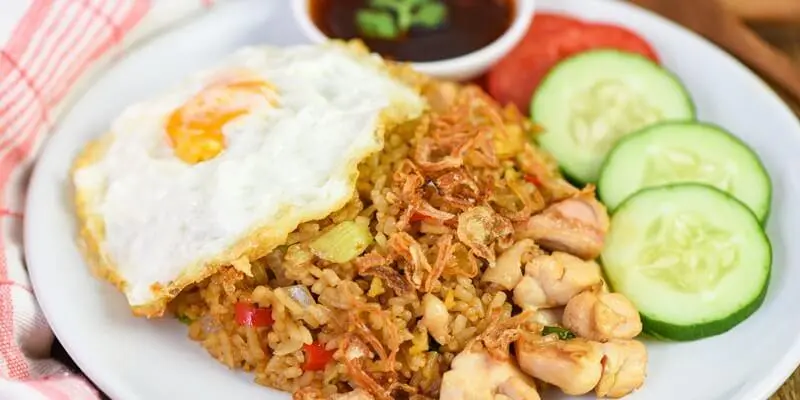 Rahasia Nasi Goreng Spesial ala Restoran, Cukup Pakai Bahan Sederhana di Dapur!