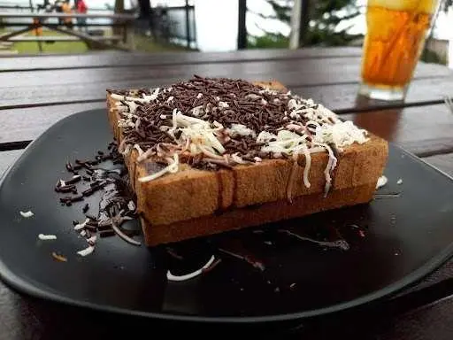 Ide Sarapan 5 Menit: Resep Roti Bakar Cokelat Keju yang Lumer di Mulut