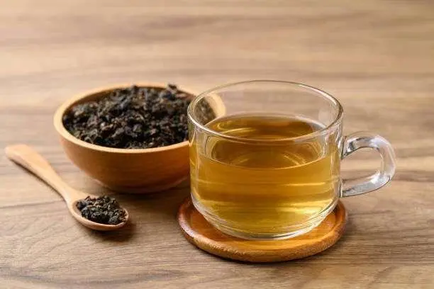 Kenali Perbedaan Teh Oolong, Teh Hijau, dan Teh Hitam, Mana yang Paling Sehat?