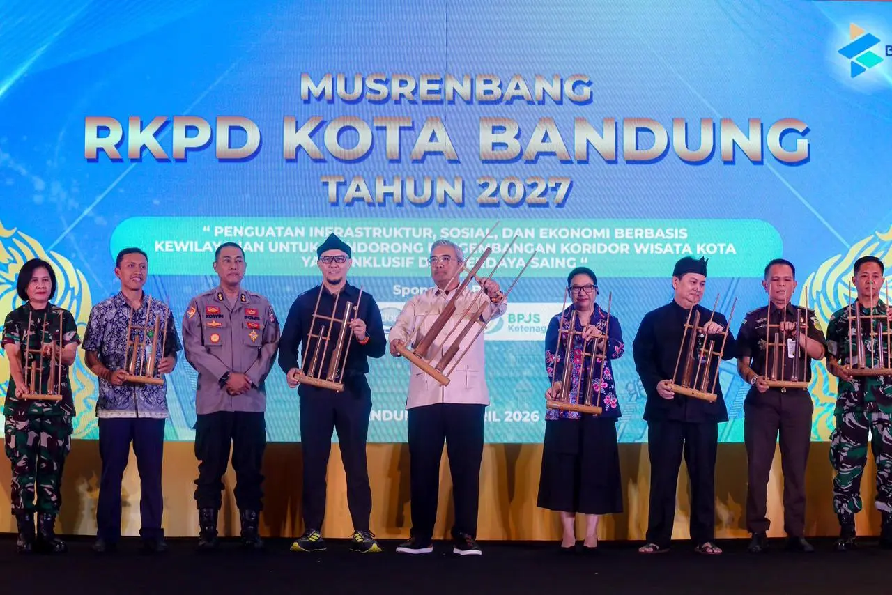 Wali Kota Bandung Muhammad Farhan Targetkan Pengangguran Turun dan Ekonomi Tumbuh 8 Persen