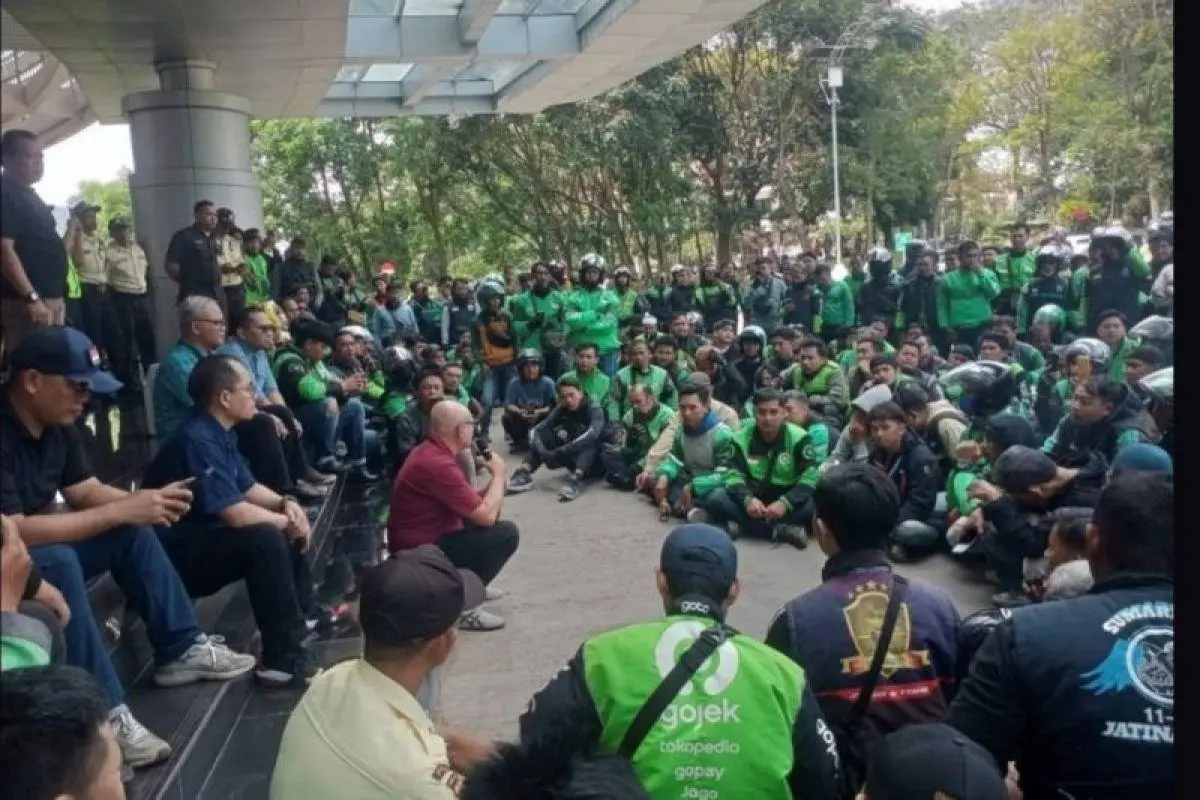 Resmi! Unpad dan Pengemudi Ojol Sepakati Akses Khusus di Kampus Jatinangor Lewat Gerbang D