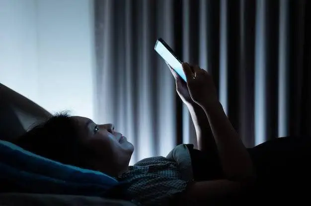 Mengenal Fenomena Revenge Bedtime Procrastination yang Sering Menimpa Pekerja