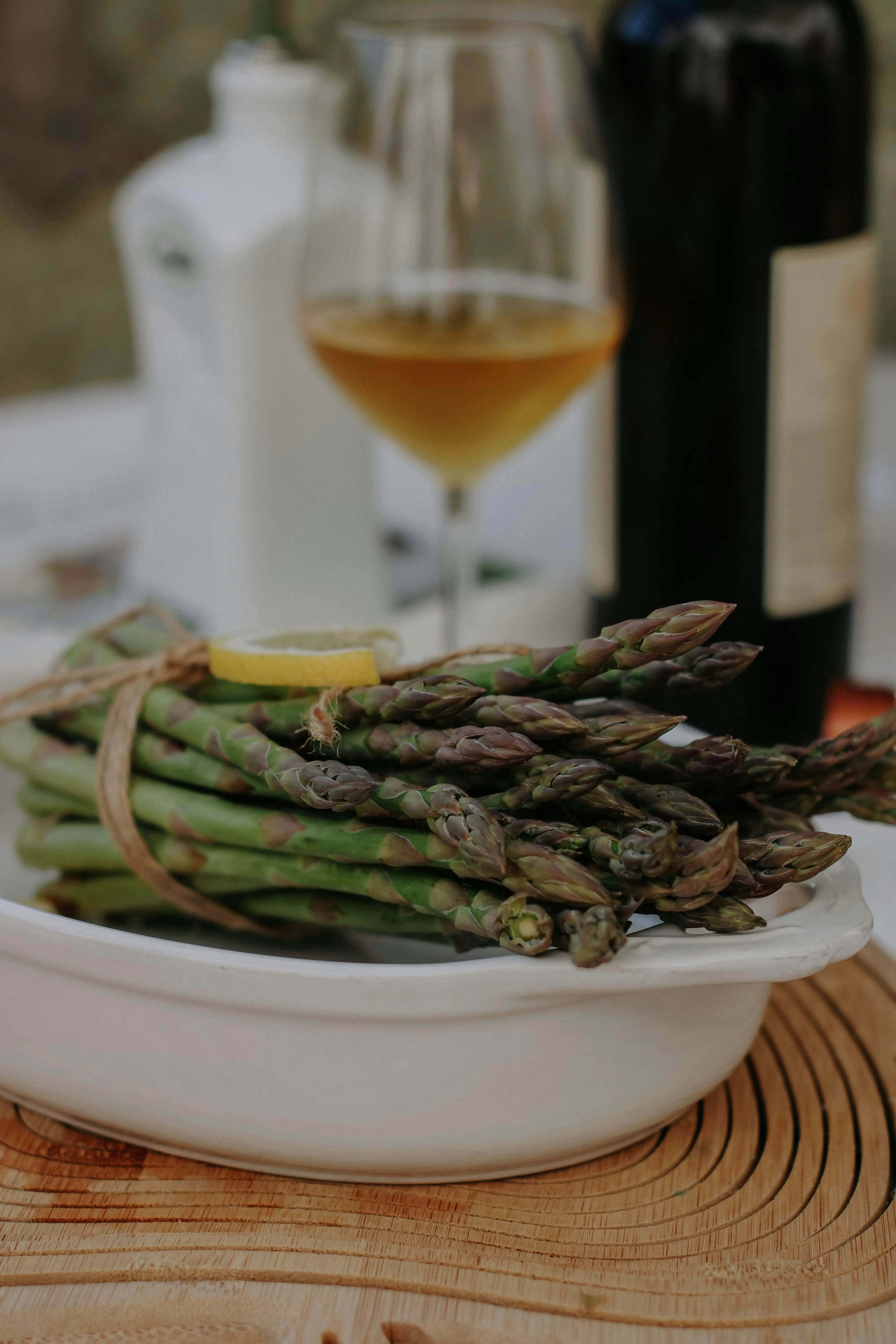 Sentuhan Eksotis Asparagus: Bagaimana Sayuran Eropa Menjadi Primadona Hidangan Tropis