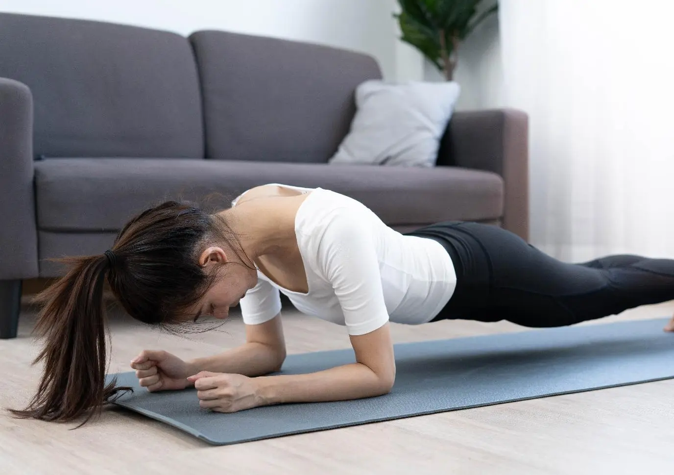 5 Olahraga Kardio Terbaik untuk Membantu Menurunkan Berat Badan