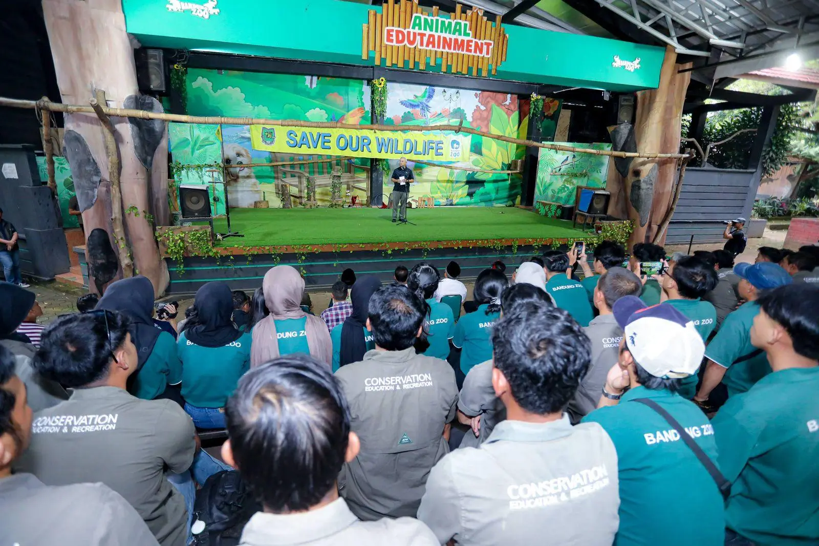 Pemerintah Kota Bandung Amankan Nasib Ratusan Pekerja Kebun Binatang Bandung Selama Masa Transisi