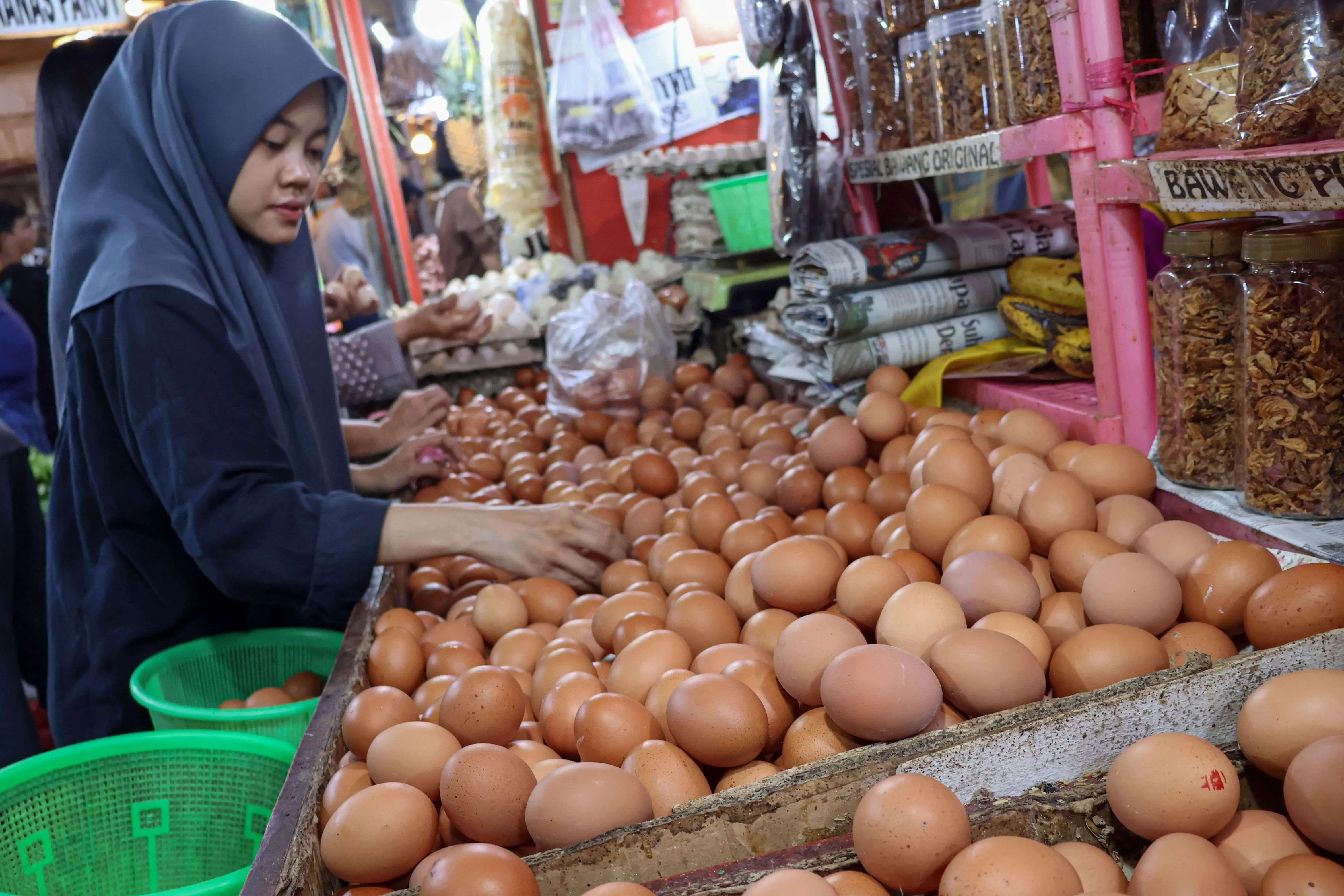 Harga Telur Ayam Mulai Turun Pasca Lebaran, Terendah Mencapai Rp27.200 per Kilogram