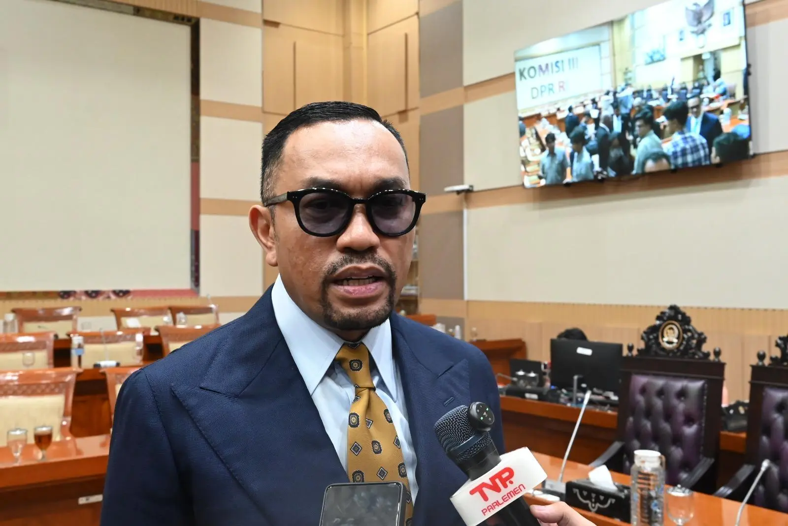 Ahmad Sahroni Tegaskan RUU Hukum Acara Perdata Fokus pada Kepastian Hukum dan Efisiensi