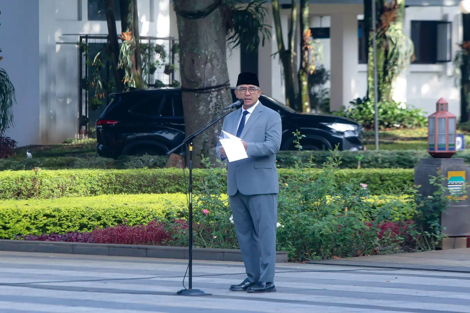 Bandung Siap Bersolek: Muhammad Farhan Dukung Program Nasional Indonesia Aman, Sehat, Resik, dan Indah