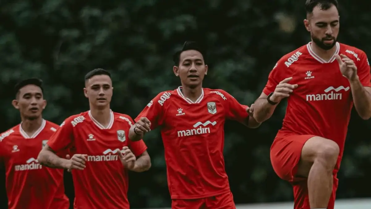 Dua Pemain Persib Dipanggil Timnas, Begini Pesan Tegas Bojan Hodak untuk Beckham dan Reijnders