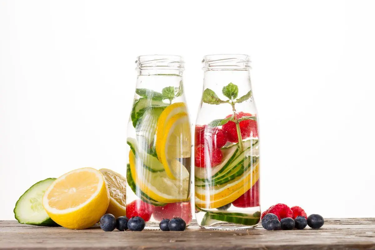 Segar dan Sehat: Resep Minuman Detox Alami untuk Buang Racun dalam Tubuh