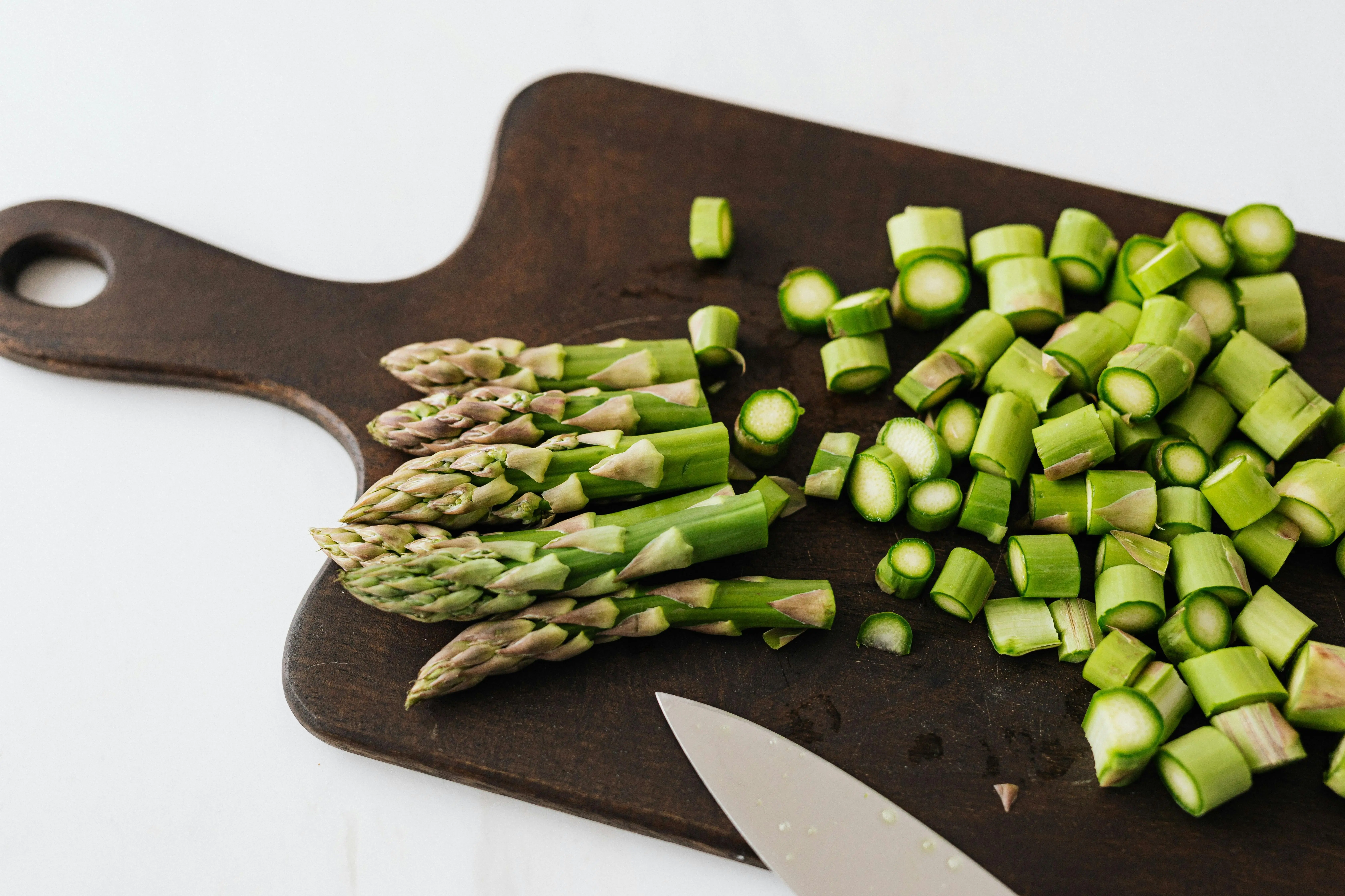 Nutrisi Hijau yang Cerdas: Menguak Peran Asparagus bagi Penderita Diabetes