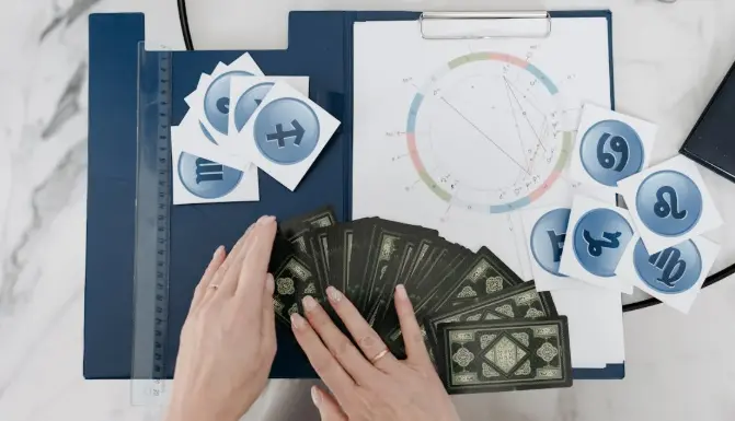 Susah Mendapatkan Hatinya! Jangan Kaget Kalau 4 Zodiak Ini Butuh Waktu Tahunan untuk Jatuh Cinta.
