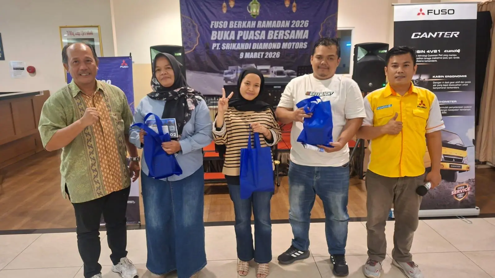 Lewat Fuso Berkah Ramadhan 2026, Mitsubishi Fuso Bangun Kedekatan dengan Konsumen di Sukabumi