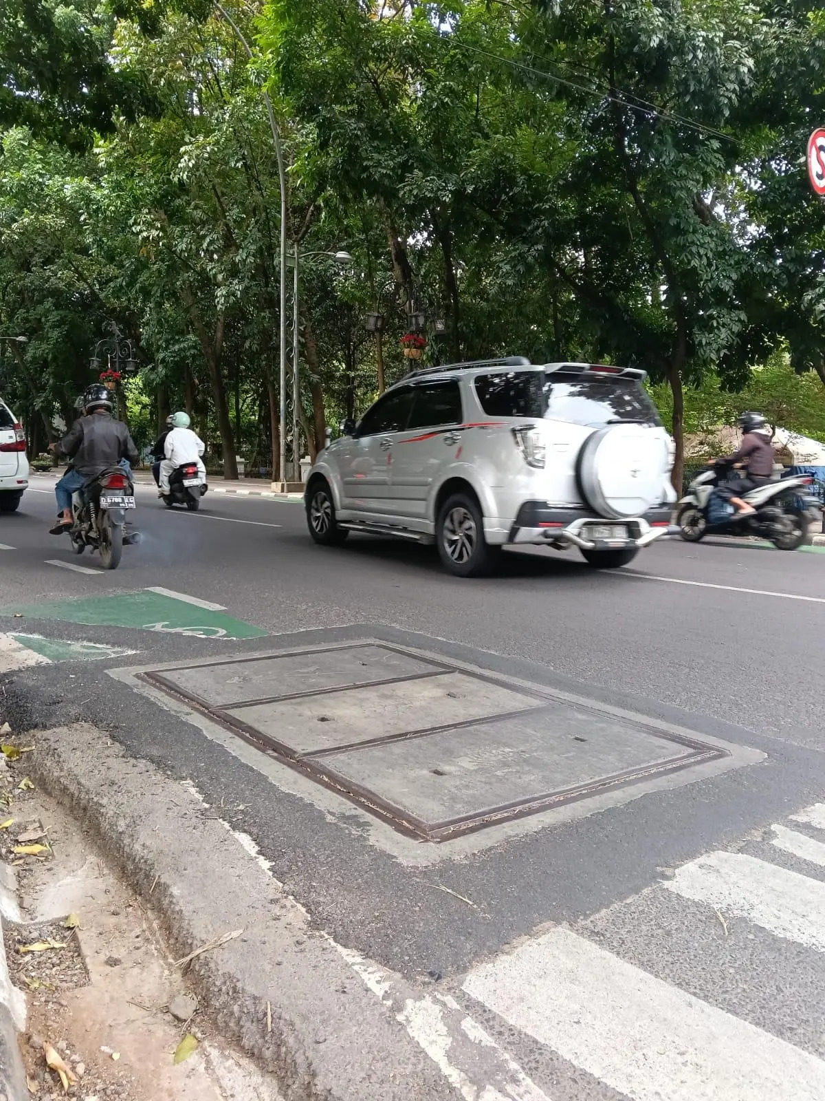 Penataan Kabel Udara Bandung: 49 Ruas Jalan Rampung, Tahap 4 Siap Dimulai 6 April 2026