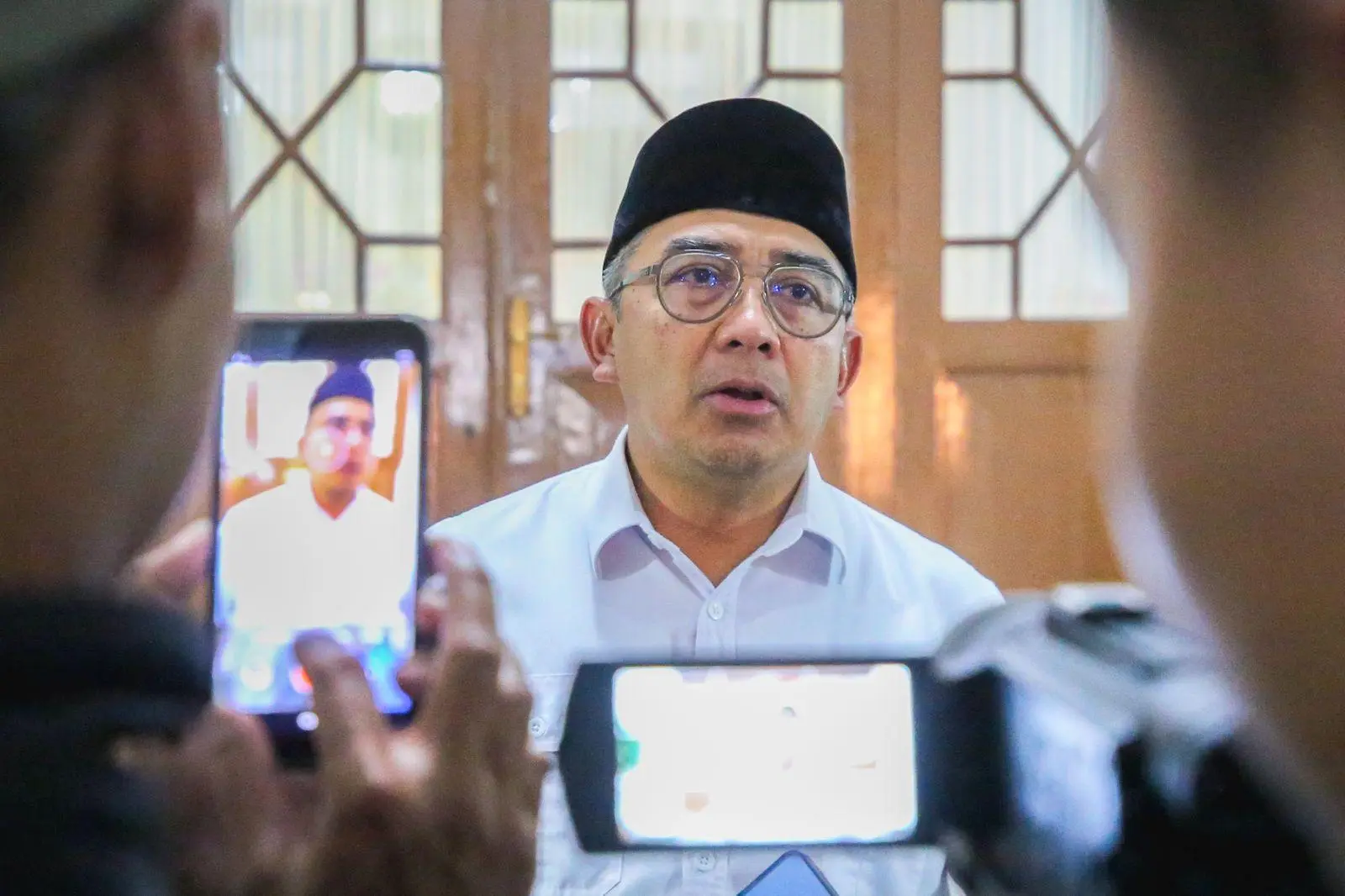 Wali Kota Bandung Muhammad Farhan Kaji Aturan Pemerintah Jadi Wakif Aset Rumah Ibadah  